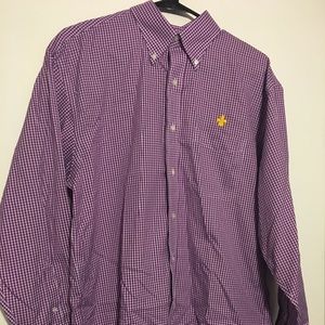 Classic men’s dress shirt